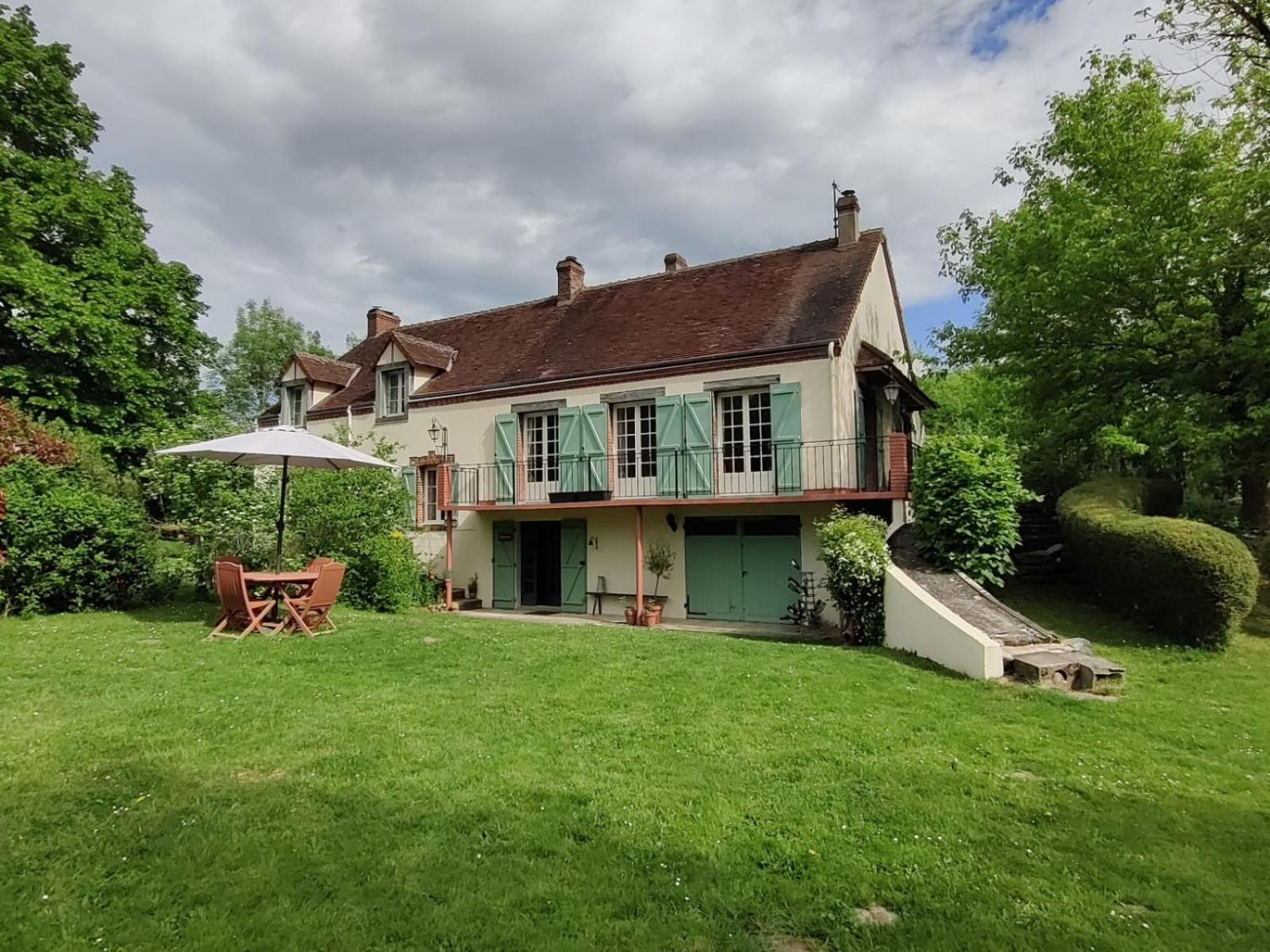 Chambres D'Hotes / B&B Chez Mon Reve Eguzon-Chantome Buitenkant foto
