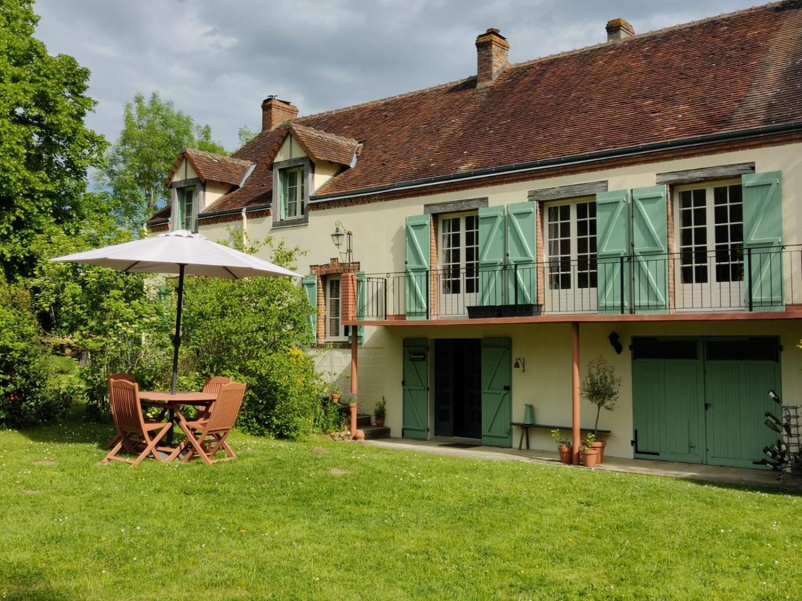 Chambres D'Hotes / B&B Chez Mon Reve Eguzon-Chantome Buitenkant foto
